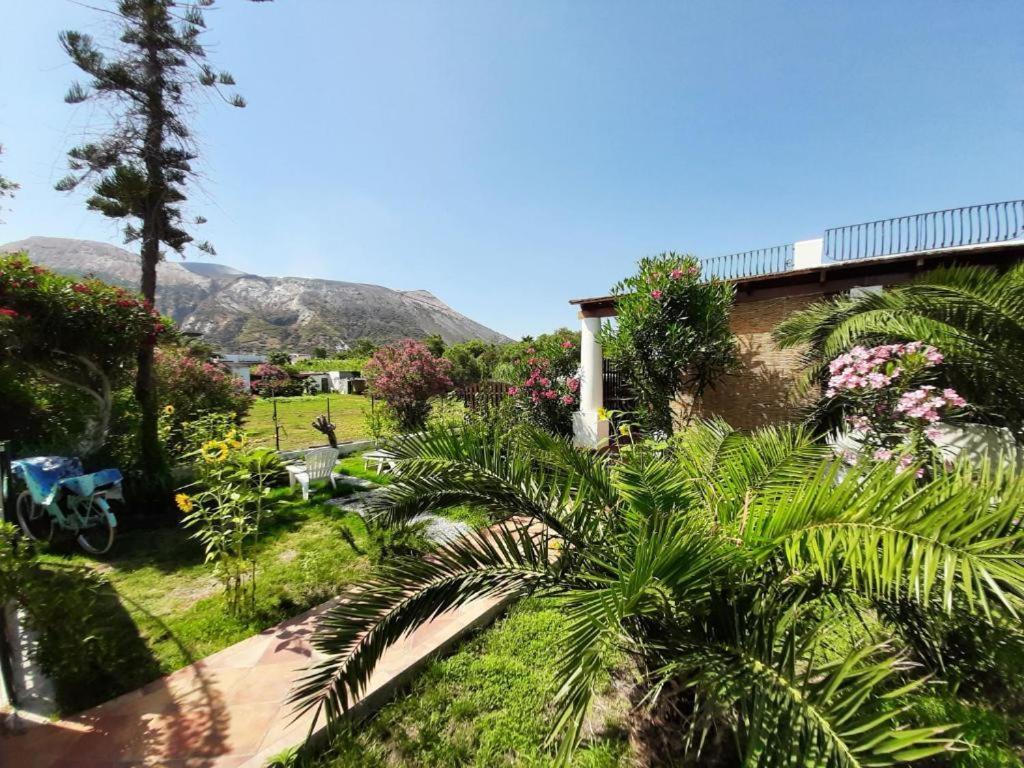 فيلا Garden & Sea فولكانو المظهر الخارجي الصورة
